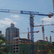 Cẩu tháp HSH Model QTP6016-10T (Flat-Top)